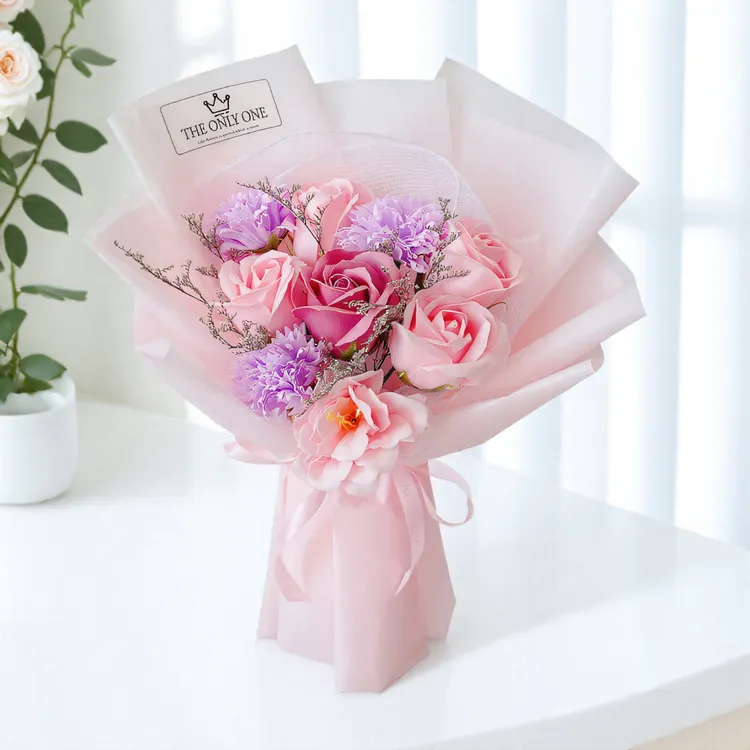三八女神节康乃馨香皂花玫瑰手捧花母亲节送妈妈长辈闺蜜生日礼物