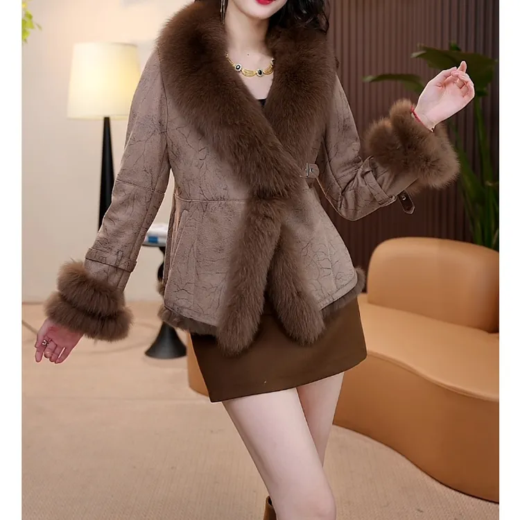 短款兔皮毛一体狐狸毛领保暖短外套轻奢冬季气质MQ278