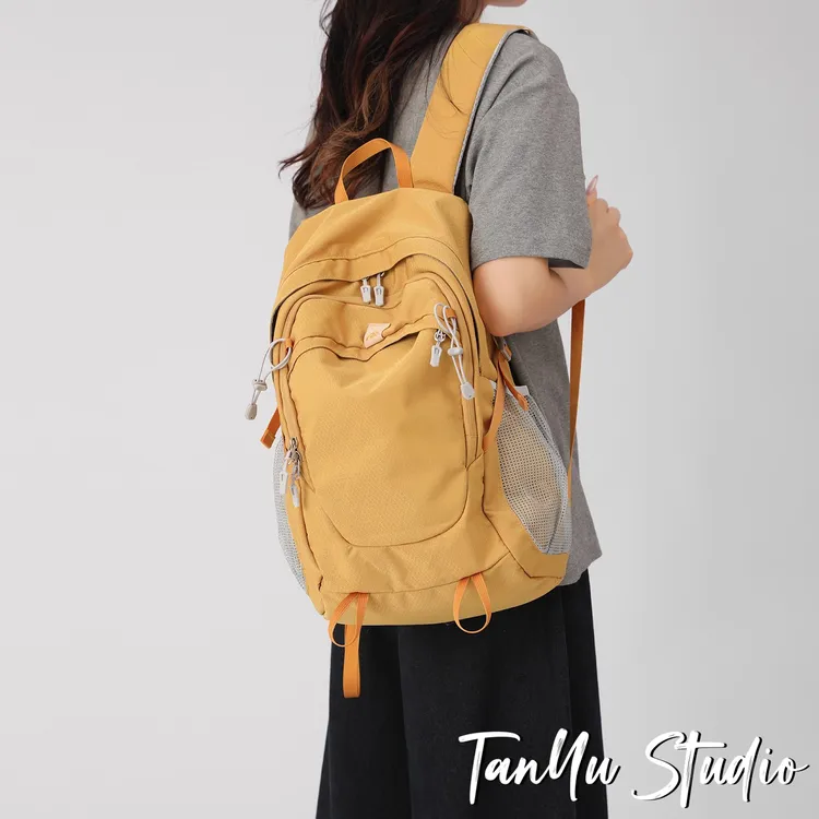 探屿大学生上课通勤双肩包女新款大容量轻便登山包短途旅行背包