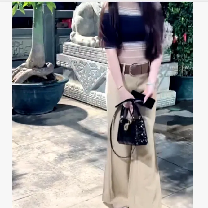 2025早秋时尚潮流百搭精品女装财QXTYU