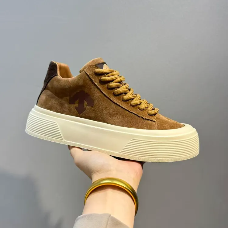 男鞋2025冬季时尚休闲风男生鞋子加棉保暖潮流百搭加绒中邦潮鞋男