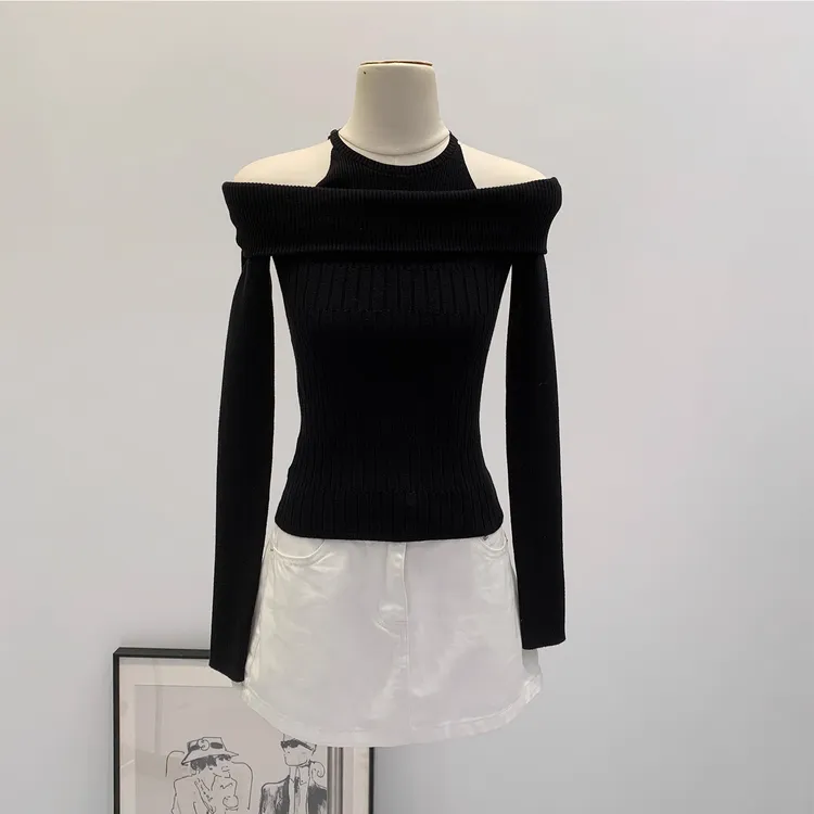 黑色修身长袖针织衫女2025秋季新款气质毛衣显瘦露肩高级感上衣潮