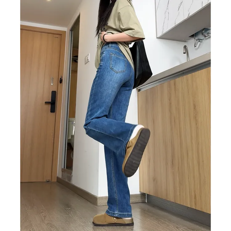2025秋冬季高腰牛仔裤女弹力休闲裤窄版直筒裤显瘦长裤子女生韩版
