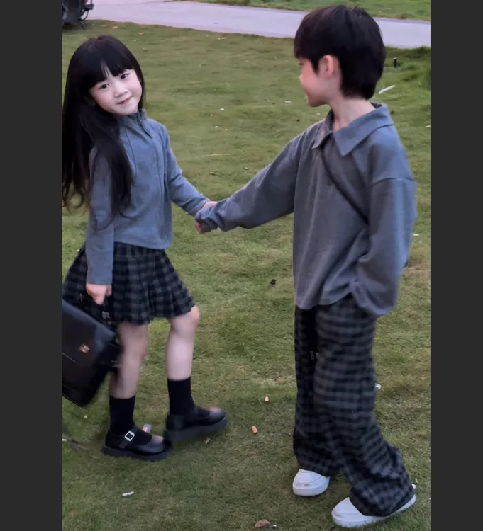 兄妹亲子款秋款套装2025新款大童格子裤洋气时髦外穿休闲装高级感