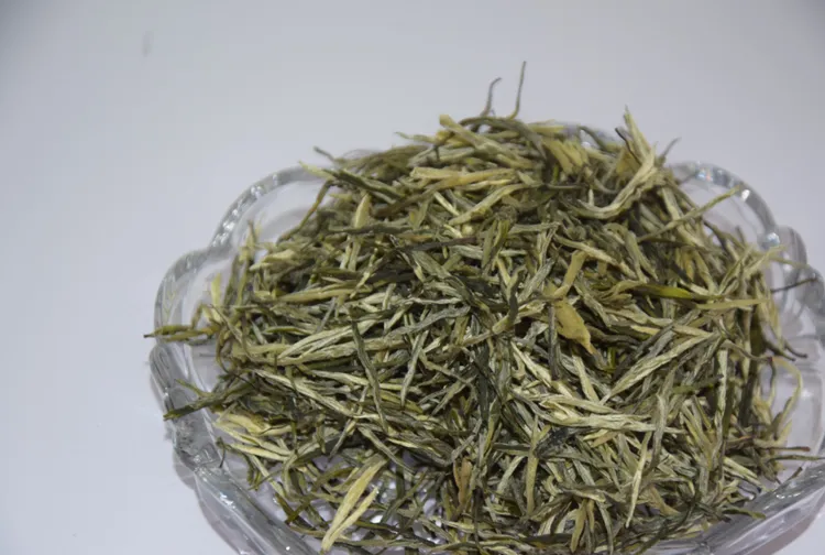 茗羲赋绿茶2025年新茶云南滇绿普洱香针冲泡喝口感嫩香可煮可冲泡