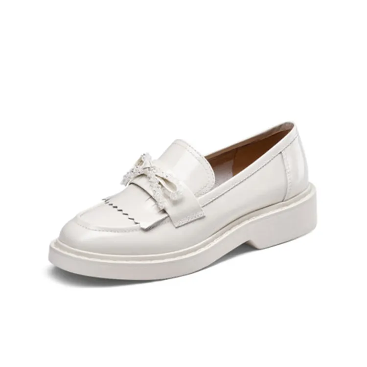 春秋时尚牛皮蝴蝶结流苏一脚蹬乐福单鞋女