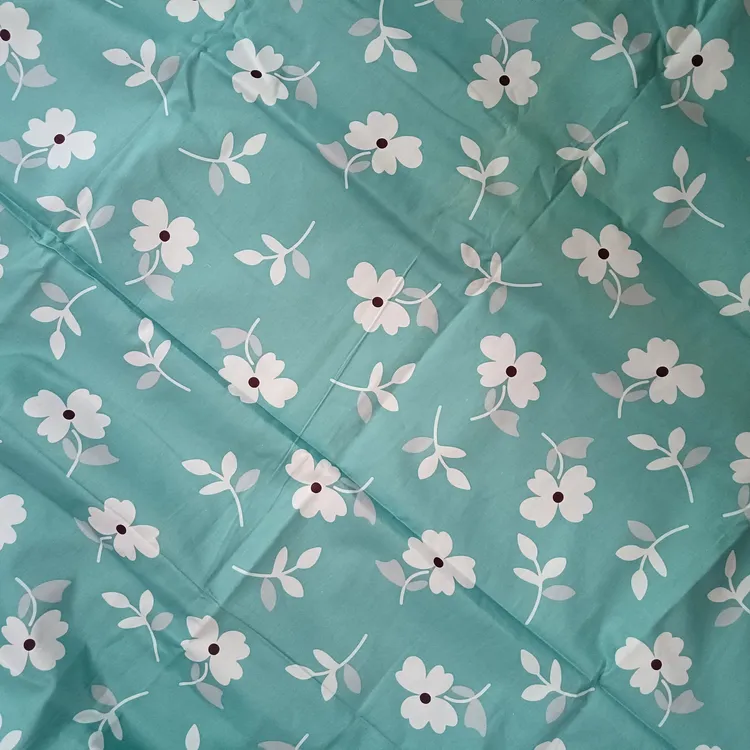 斜纹四件套印花棉，绿色花型棉枕。四季通用。老少皆宜。