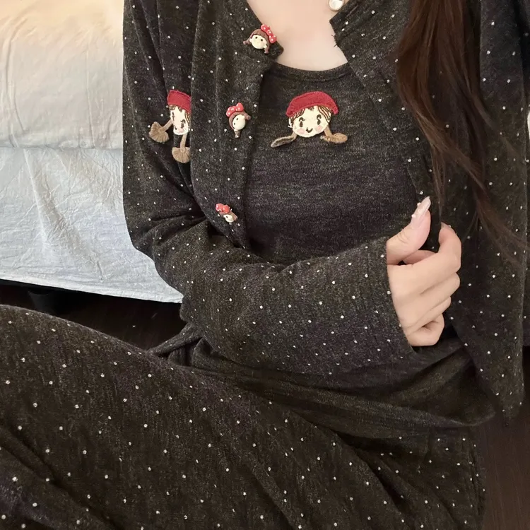 韩系甜美波点小红帽吊带德绒睡衣女秋冬保暖长袖过年家居服三件套