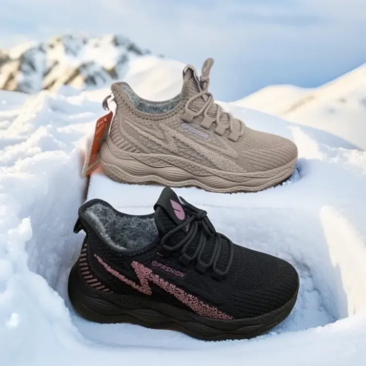 保暖运动套筒低帮厚款女防滑布鞋秋季网面妈妈鞋时尚