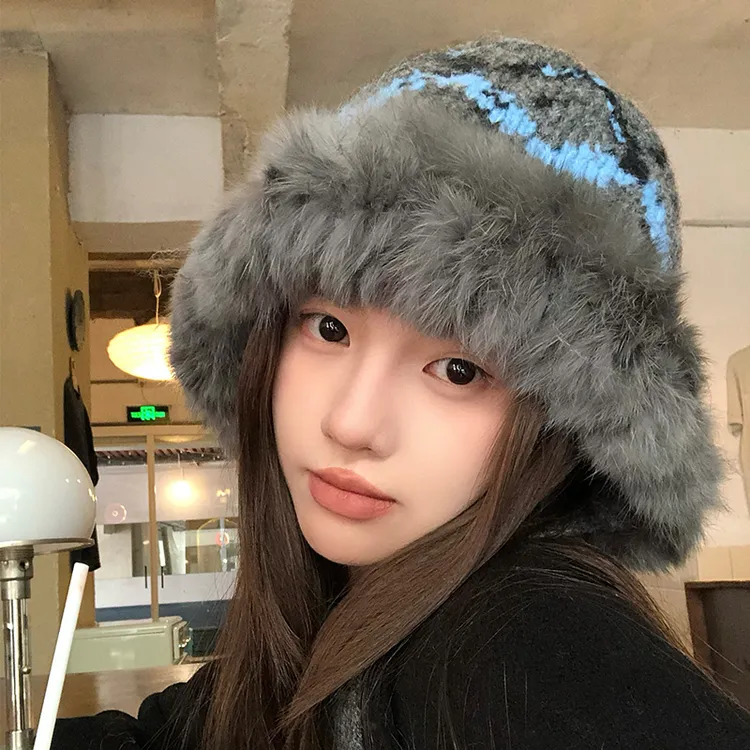 川西旅游针织护耳兔毛帽子女秋冬季2024新款保暖显脸小毛线渔夫帽