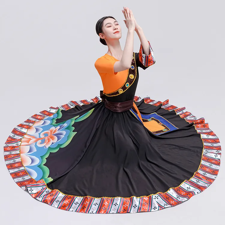 新款藏族舞蹈服广场舞女成人莲花大摆裙舞蹈学院学生艺考表演服装