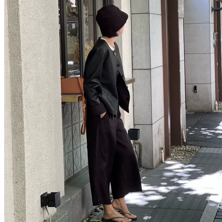 UrbanPaces进口山羊皮两面穿圆领皮衣