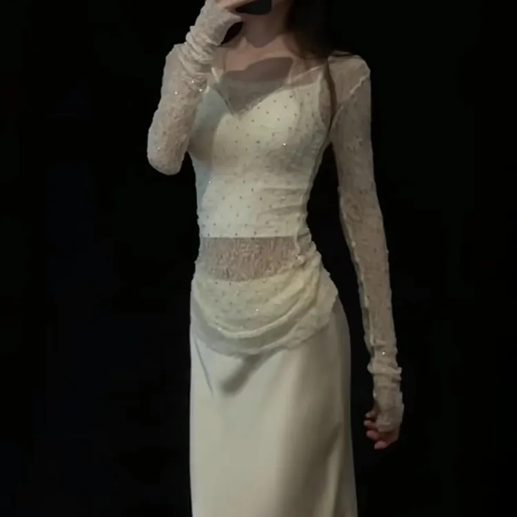 法式白色闪闪长袖蕾丝衫女2025早春新款显瘦显瘦内搭半身裙套装女