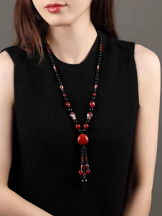 非金属陶瓷项链 毛衣链吊坠挂件2024年新款长款红珠珠项链复古链