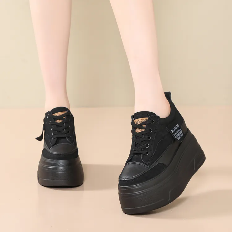 厚底12公分黑色板鞋女秋季新款内增高休闲鞋时尚百搭松糕底运动鞋