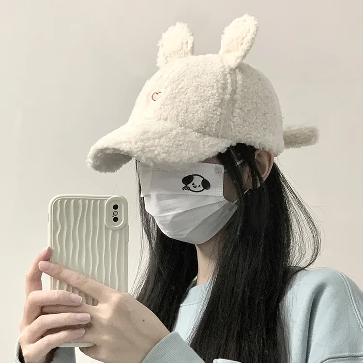 棒球帽子女2024新款秋冬季显脸小百搭保暖可爱羊羔毛绒小兔鸭舌帽
