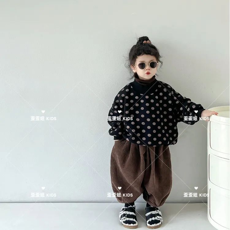 韩国童装25秋冬新款加绒卫衣套装男女童可爱圆点加绒圆领套头卫衣