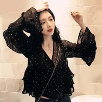雪纺上衣女装防晒独特漂亮小衫短款波点衬衫喇叭长袖罩衫性感衬衣