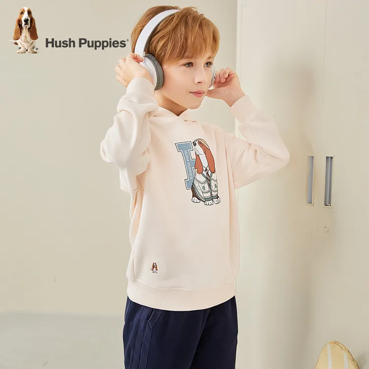 暇步士童装秋款休闲印花套头圆领连帽卫衣