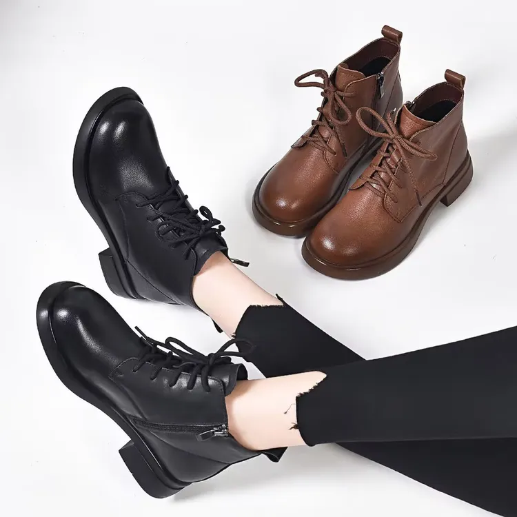 女鞋马丁靴女冬季新款厚底显高短靴子女 ins英伦风百搭单靴女