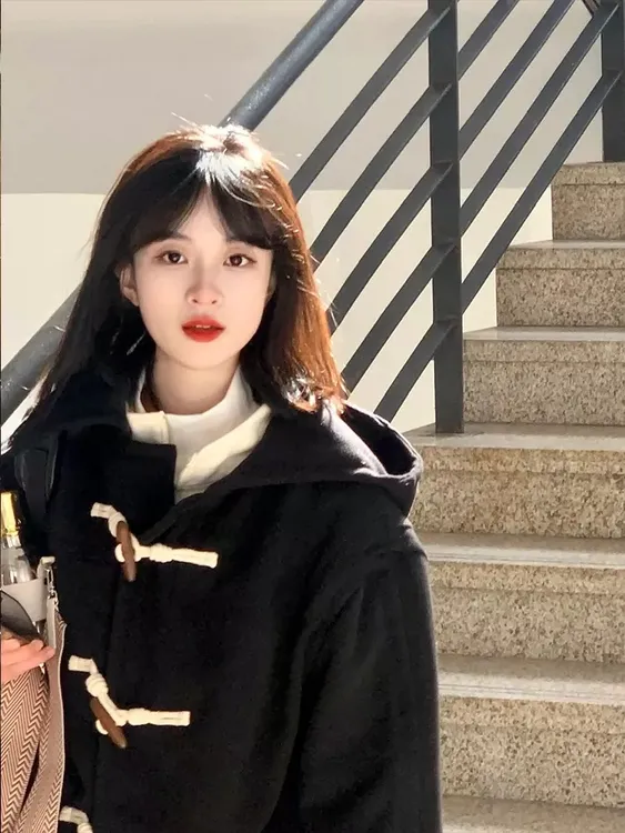 【不起球】黑色牛角扣呢子大衣女毛呢外套秋冬季2024新款韩系气质