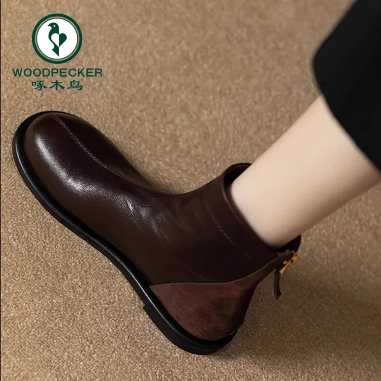 啄木鸟加绒复古短靴女2025新款秋冬马丁靴软皮软底通勤百搭瘦瘦靴