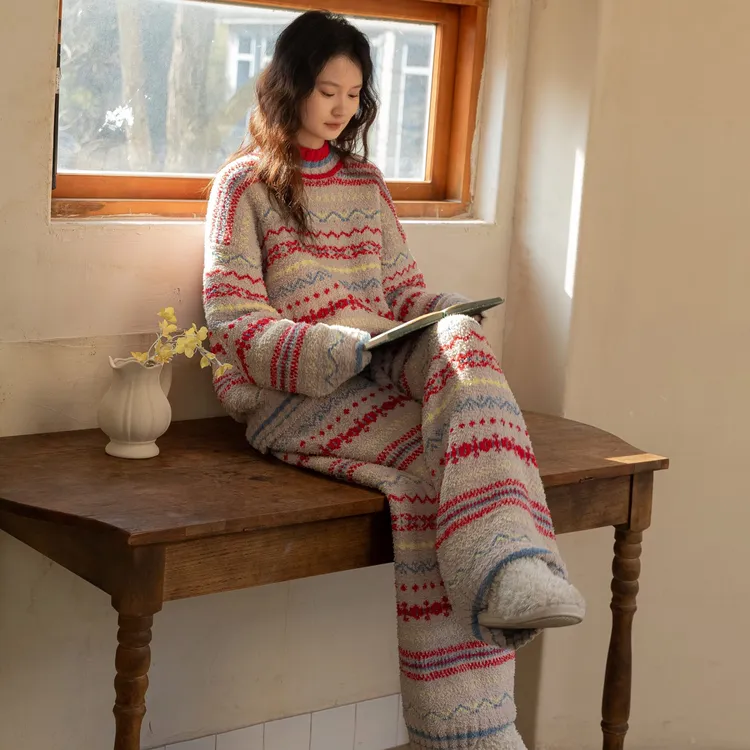 族玛士秋冬季睡衣套装女士复古半边绒珊瑚绒红色居家本命年新年款