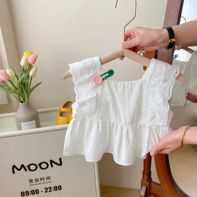 女童夏装上衣无袖2025新款儿童白色衬衫韩版女宝宝夏季洋气娃娃衫