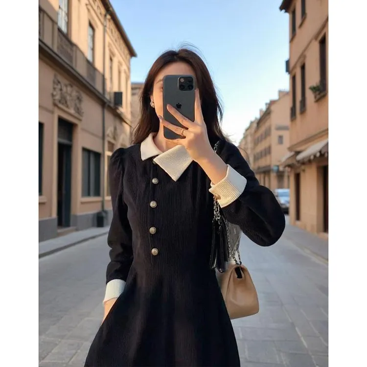 苏陌气质赫本风显瘦黑色连衣裙秋冬新款高级感千金风温柔内搭长裙