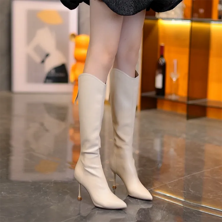 米色不过膝高跟长靴女秋冬新款尖头细跟中筒靴后拉链百搭高筒靴子