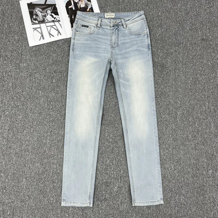 2025四季款高档轻奢牛仔裤男修身小直筒浅色微弹水洗简约百搭长裤