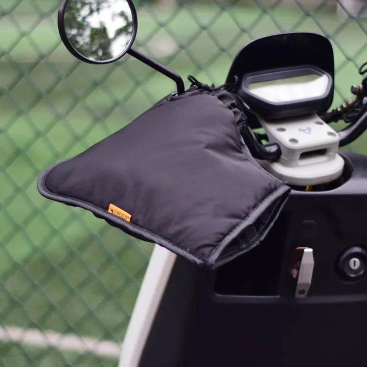 四季通用款电动车双面防水把手套摩托电瓶车春秋薄款手套防晒遮阳