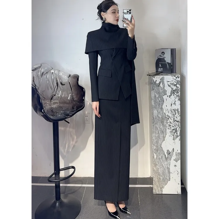 ZEROYK高级感时尚套装御姐气质灰色条纹收腰西装半身裙披肩三件套