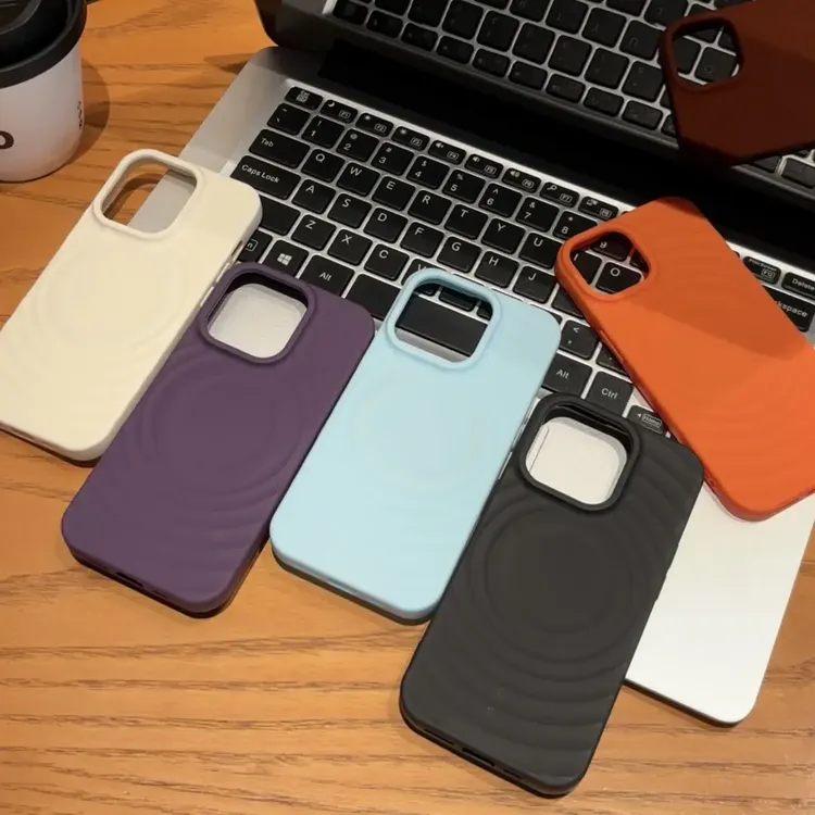 轻奢小众手机壳iPhone15/14pro/13适用16苹果手机壳12高级11纯色