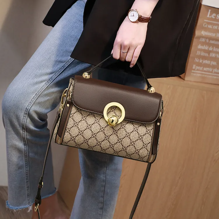 Viney女士包包斜挎包手提包高级质感小众百搭小方包2024新款5892