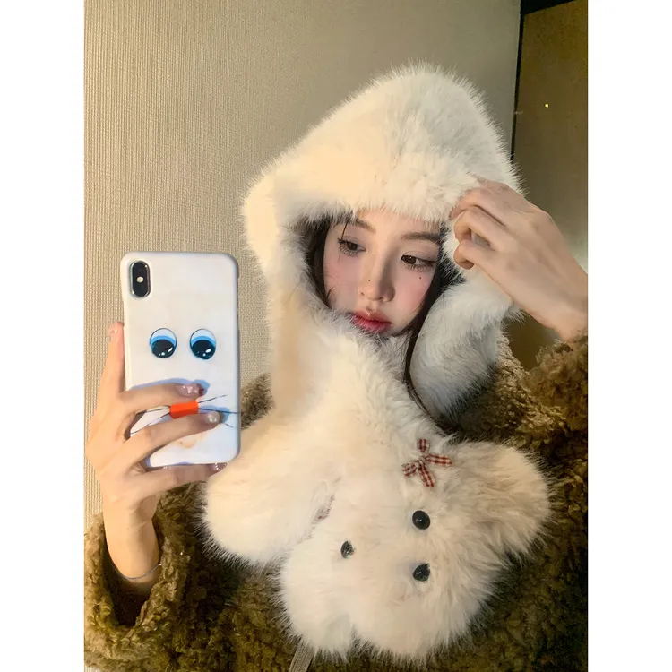 毛绒帽子围脖一体冬季韩版百搭可爱卡通小熊护耳连帽围巾女加厚