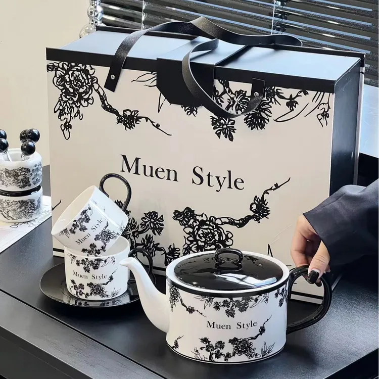 高级茶具套装礼品盒家用陶瓷泡茶壶大容量2024新款女咖啡杯伴手礼