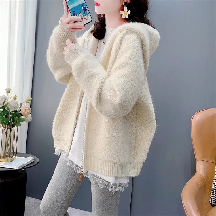 韩系慵懒风连帽羊羔外套女秋冬2025新款宽松百搭加厚显瘦拉链上衣