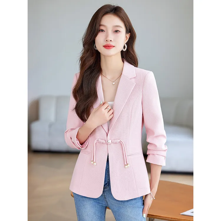 粉色西装外套女春秋2024早秋款时尚设计感气质休闲小个子西装上衣