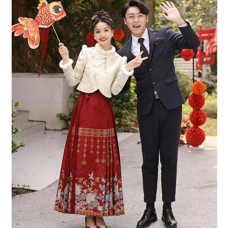马面裙敬酒服新娘新中式婚服订婚礼服裙套装结婚旗袍改良加厚冬季