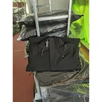 1开头  冬季情侣休闲保暖夹克风衣外套