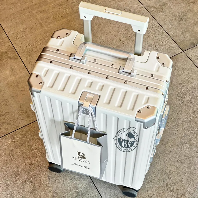 日本行之旅行李箱女26铝框28拉杆箱万向轮24旅行箱20寸密码登机箱