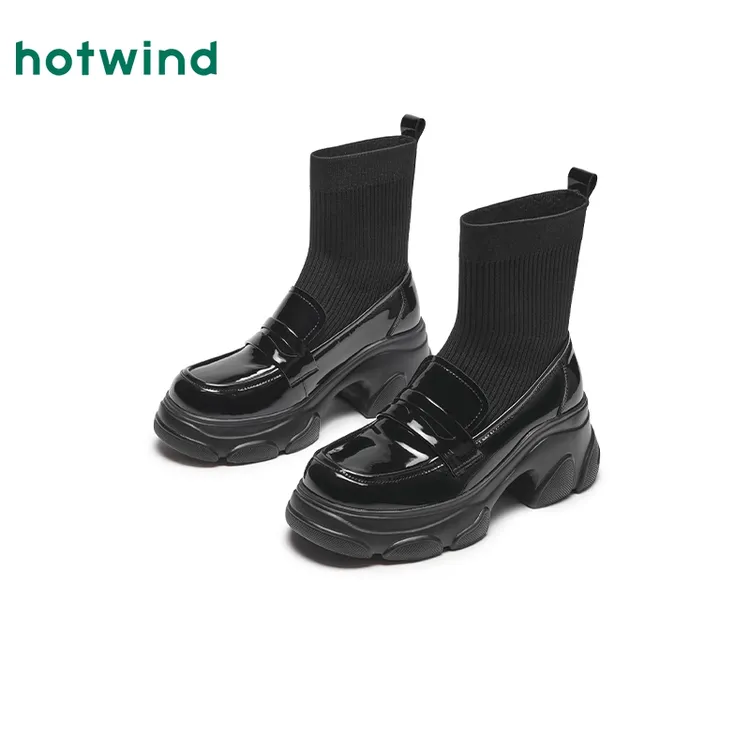 热风2024年冬季新款女士时尚休闲靴H82W4418