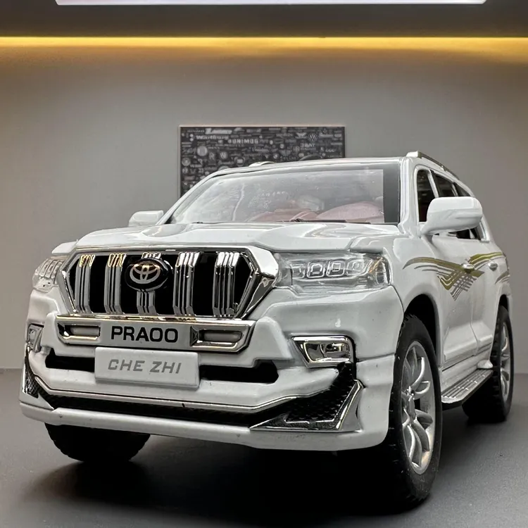 潮玩合金汽车模型1:24正版丰田霸道普拉多收藏摆件声光玩具越野车