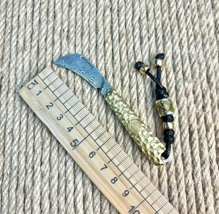 简师傅小财刀大马士革钢刀收藏小刀家用手工花纹锤纹锋利钥匙链刀