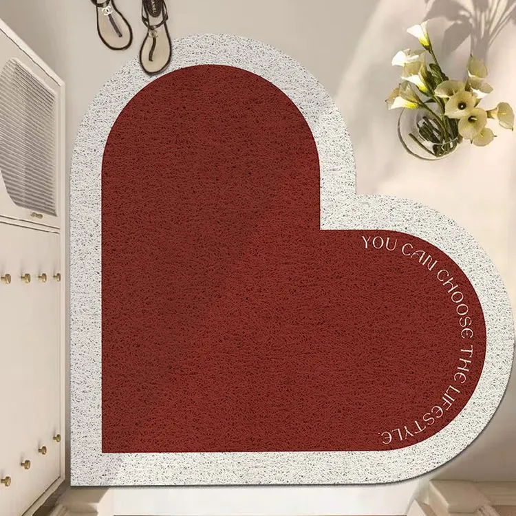 心形丝圈入户门地垫简约耐磨耐脏玄关地毯家用爱心除尘蹭土脚垫子