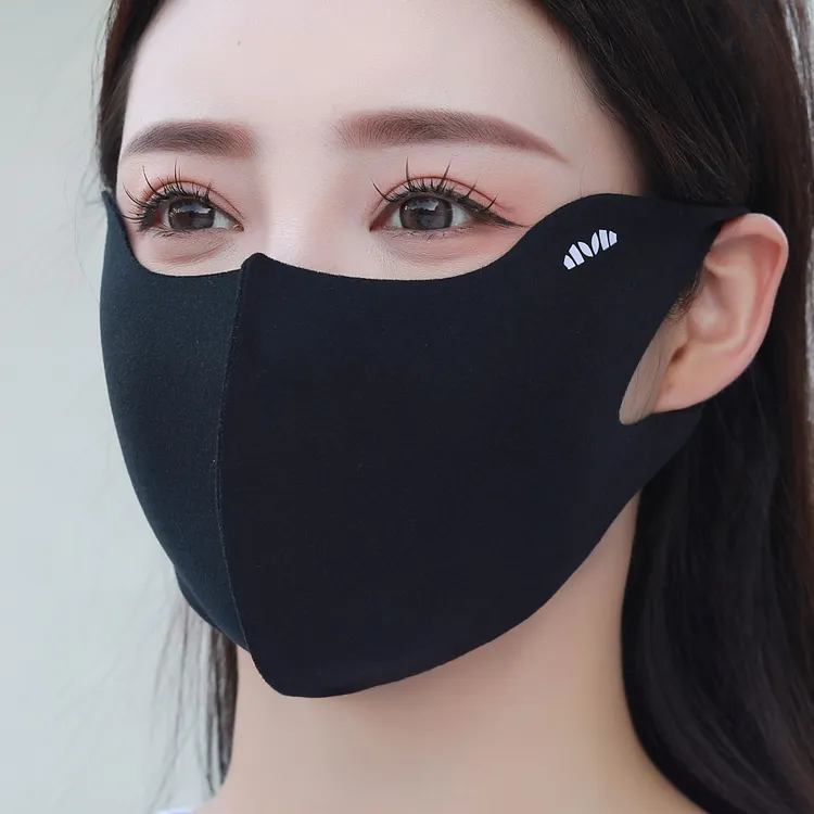 高颜值保暖面罩秋冬季男女同款护眼角口罩无痕显脸小防风防寒骑行