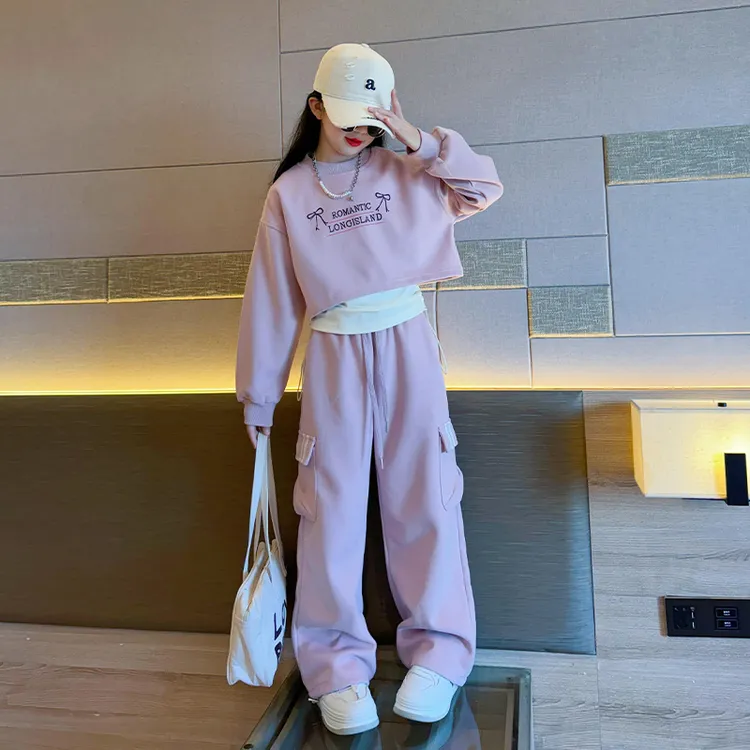 女童套装秋季2025新款洋气时髦儿童装女大童秋装春秋运动服三件套