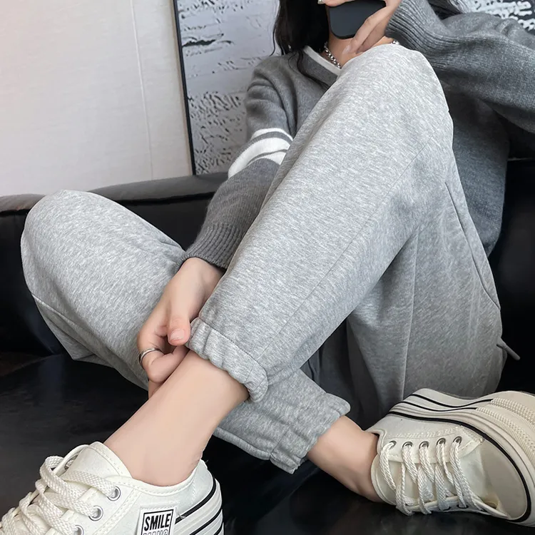 休闲宽松春装春秋款长裤秋装秋冬大码休闲宽松春装春秋款长裤秋装