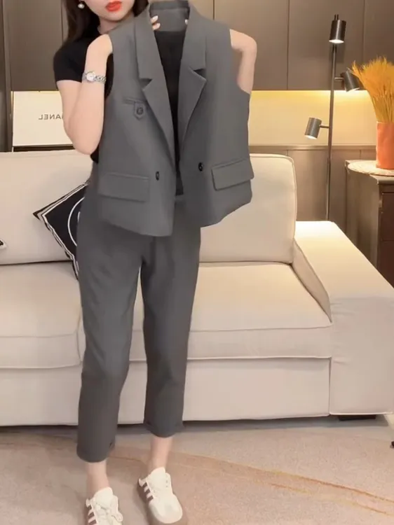 女森说夏季新款时尚女装休闲减龄无袖翻领马甲背心高腰西裤套装